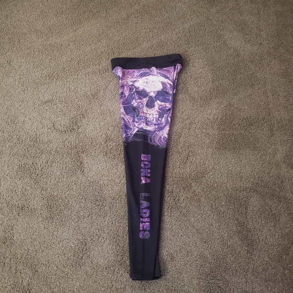 SOLD...! Athelic Skull Print Leggings Yoga Fitness Sports Pants - Picture 5 of 7